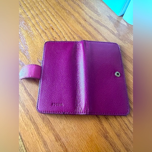 Fossil Leather iPhone6 portfolio case - Picture 5 of 5